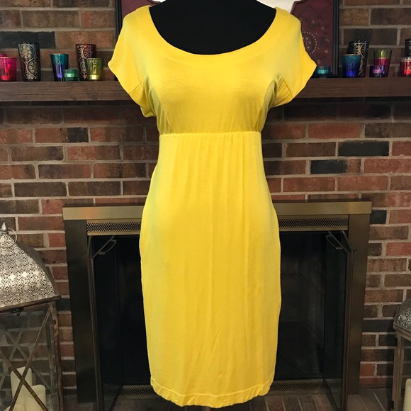 Spring + Mercer chartreuse dress - Picture 1 of 5